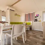 Zecamping 4 étoiles Familial Avec Piscine Couverte Camping 4*