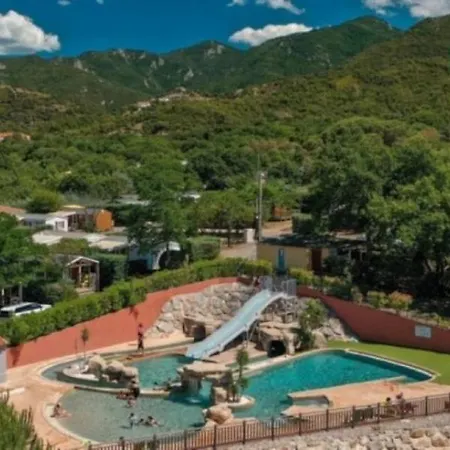 Zecamping 4 Etoiles Familial Avec Piscine Couverte