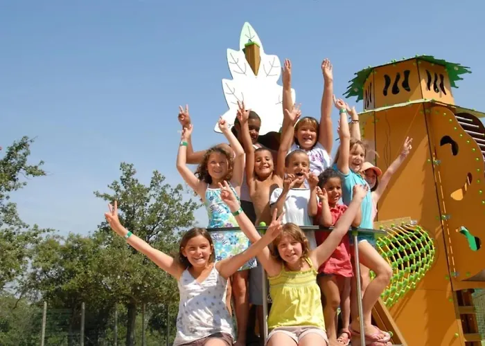 Kemp Zecamping 4 Etoiles Familial Avec Piscine Couverte 4*